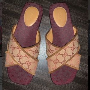 Gucci Criss Cross Slides Sz 38